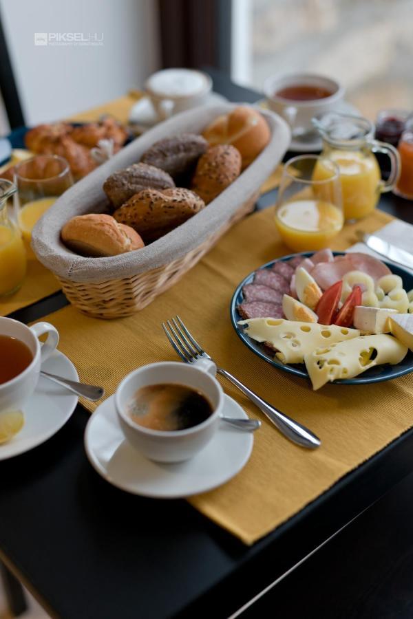 Bed and Breakfast Szitakoeto Panzio à Fertőrákos Extérieur photo